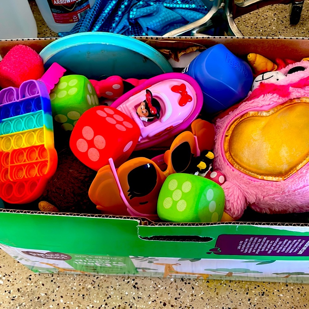 Toys for kids toddlers and stuffed animals